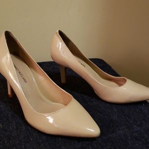 Antonio Melani Pumps